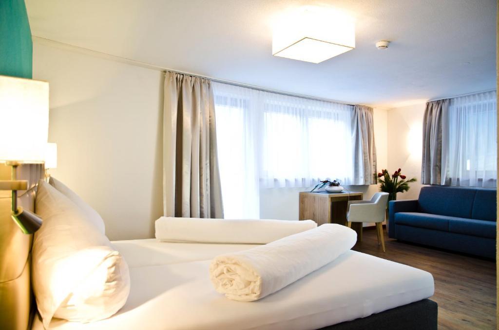 Hotel Garni Alpenland Ischgl Szoba fotó
