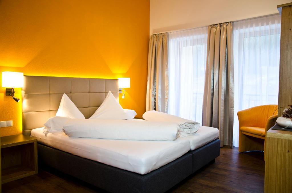 Hotel Garni Alpenland Ischgl Szoba fotó