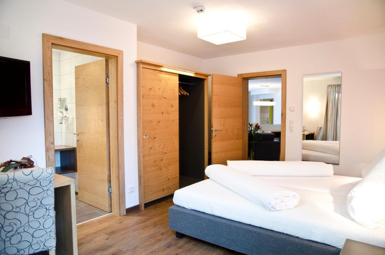 Hotel Garni Alpenland Ischgl Kültér fotó
