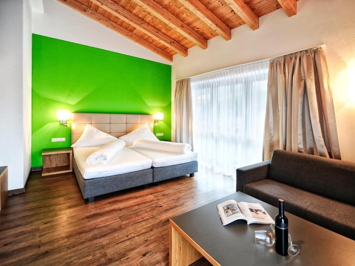 Hotel Garni Alpenland Ischgl Kültér fotó